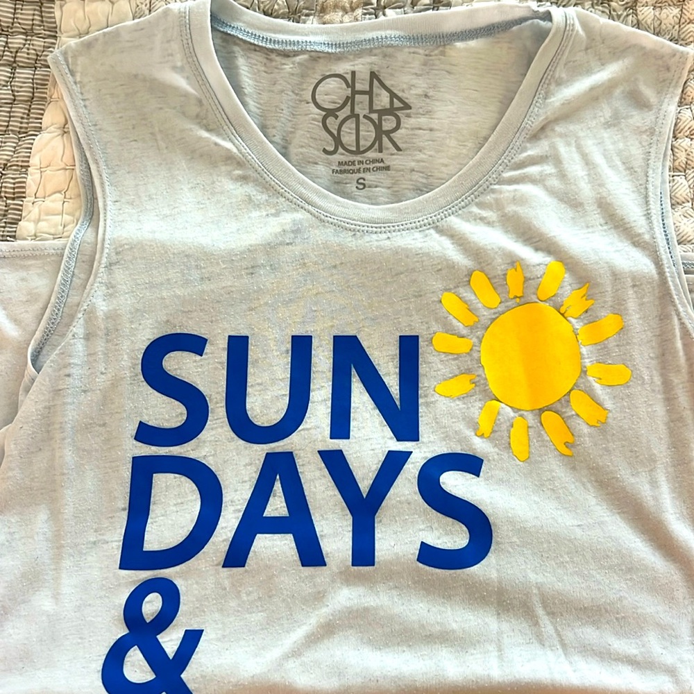 Chaser graphic tank